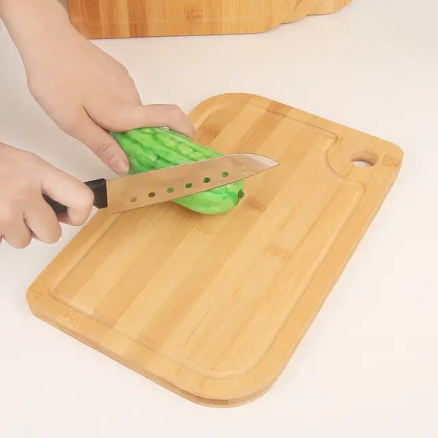 Tabua De Carne Corte Madeira Bambu Natural Com Furo De Corte Retangular